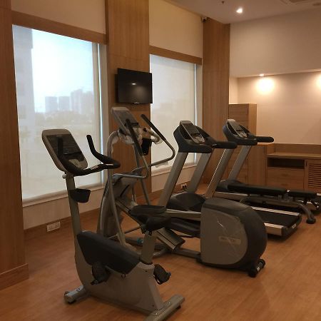 Lemon Tree Hotel, Sector 60, Gurugram Gurgaon Eksteriør billede